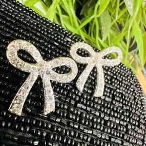 Elegant Silver Tone Clear Cubic Zirconia CZ Crystal Pave Bow Stud Earrings 1113